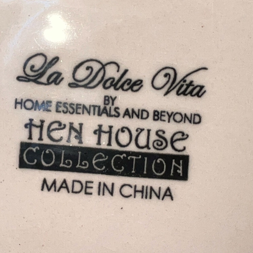 Home essentials and beyond - Picture 7 of 8